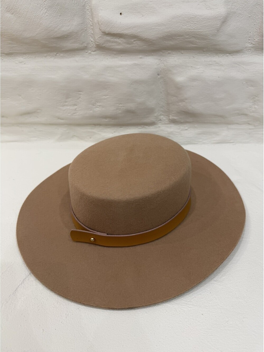 GIGI PIP Women’s Wool Wide Brim Fedora Hat Tan Brown Size 57 Australian Wool